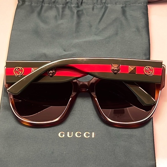 Gucci Sunglasses new with case, dust bag, and dust cloth. - Picture 7 of 17